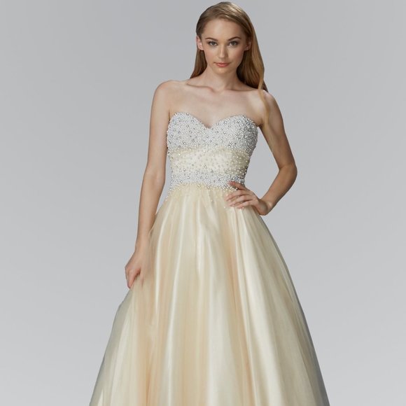 NEW LONG SLEEVELESS STRAPLESS A-LINE TULLE DRESS EMBROIDERED WITH PEARLS GL2155 - Picture 3 of 10